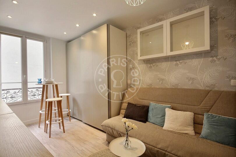 Quitinete mobiliado - Paris 75017 - 13133