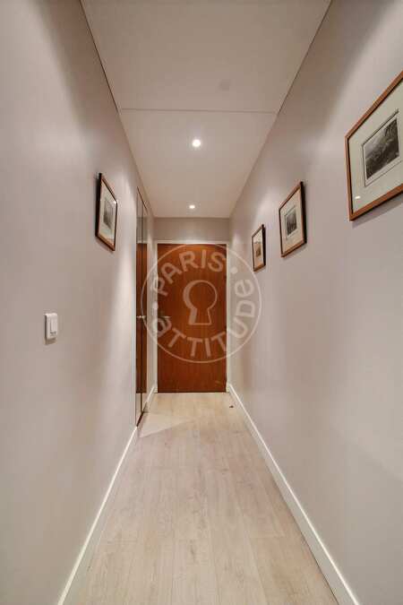 Entrada Apartamento mobilado - 72m²  - 2 quartos - Champs-Elysées - Paris