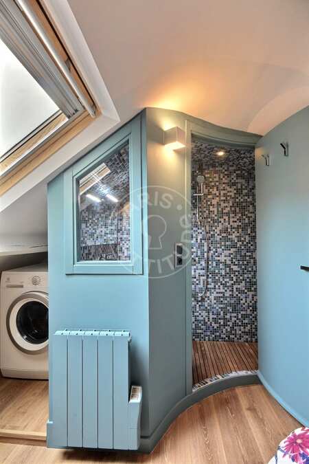 Casa de banho Duplex mobilado - 23m²  - 1 quarto - Saint-Germain - Paris