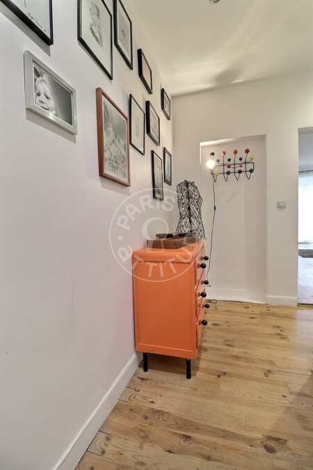 Ingresso Appartamento arredato - 40m²  - 1 locale - République - Parigi