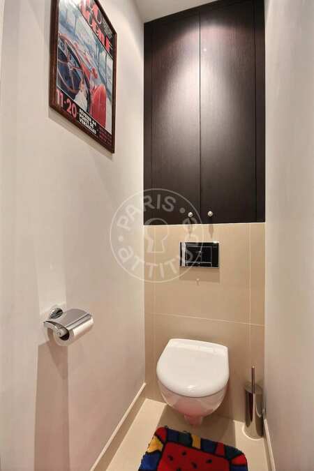 Toilet Furnished studio alcove - 42m²  - Avenue Foch - Paris