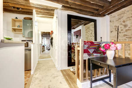 Entrada Duplex mobilado - 53m²  - 2 quartos - Saint-Germain - Paris