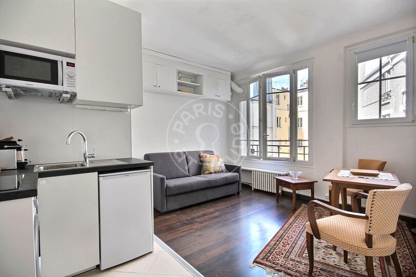Estudio amueblado - París 75018 - 13184