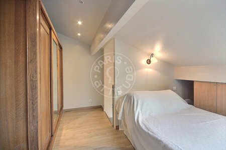 Bedroom Furnished duplex - 38m²  - 1 bedroom - Tour Eiffel - Paris