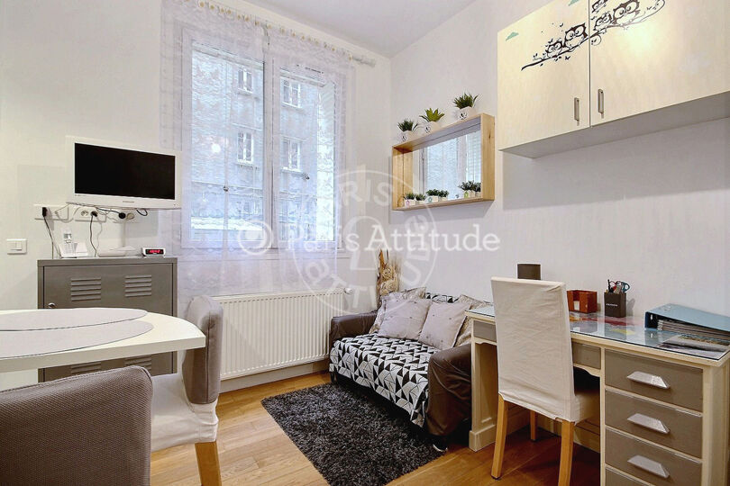 Quitinete mobiliado - Paris 75012 - 13189