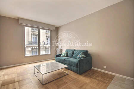 Sala Quitinete mobilado - 24m²  - Arc de Triomphe - Paris