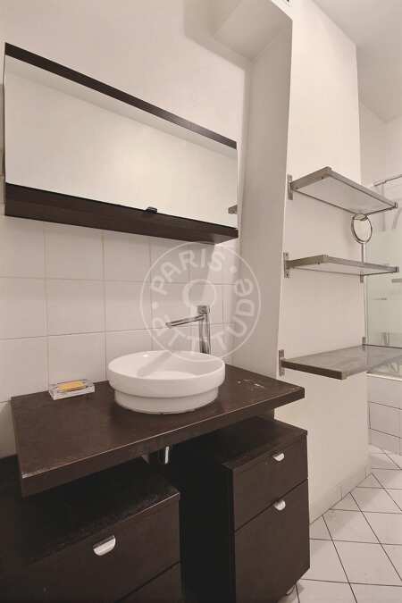Bathroom Furnished apartment - 50m²  - 1 bedroom - Musée d'Orsay - Paris