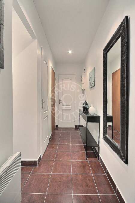 Entrada Studio mobilado - 24m²  - Oberkampf - Paris