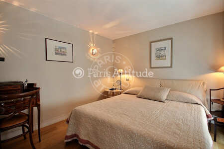 Bedroom Furnished duplex - 105m²  - 3 bedrooms - Saint Placide - Paris