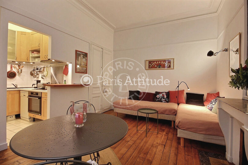 Quitinete mobiliado - Paris 75009 - 13236