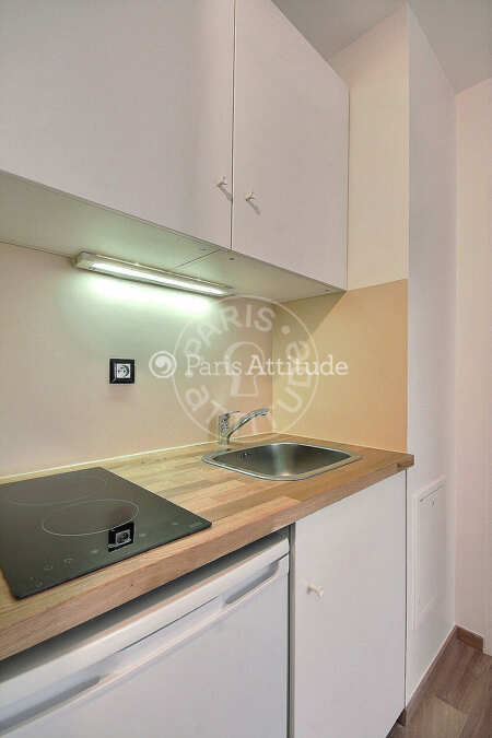 Cuisine Studio meublé - 20m² - Boulogne-Billancourt