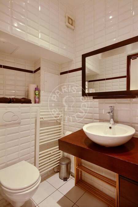 Casa de banho Quitinete mobilado - 20m²  - Châtelet - Paris
