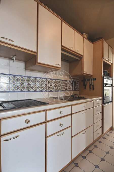 Kitchen Furnished apartment - 90m²  - 2 bedrooms - Puteaux