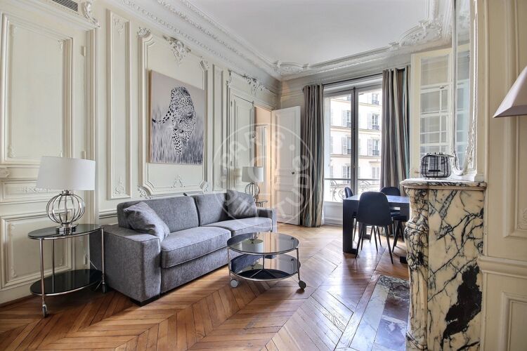 Salotto - 1 locale arredato - Parigi 75008 - 13328