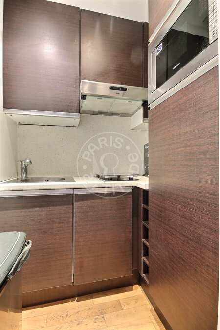 Kitchen Furnished apartment - 45m²  - 1 bedroom - Champs-Elysées - Paris