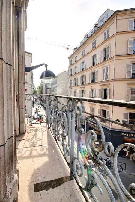 Balcony Furnished apartment - 45m²  - 1 bedroom - Champs-Elysées - Paris