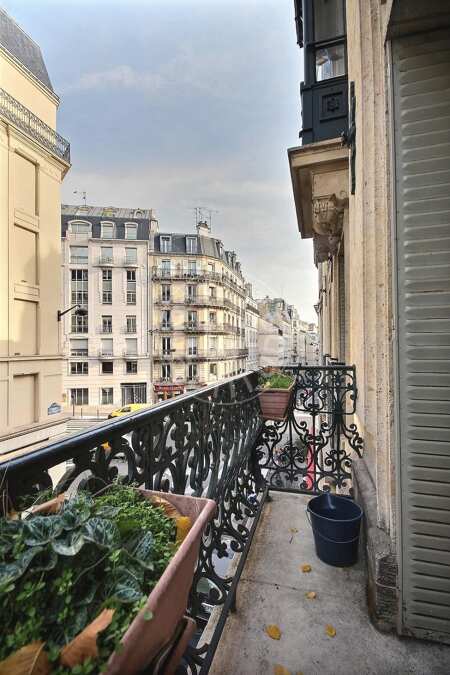 Balcón Piso amueblado - 97m²  - 3 dormitorios - Port Royal / Raspail - París