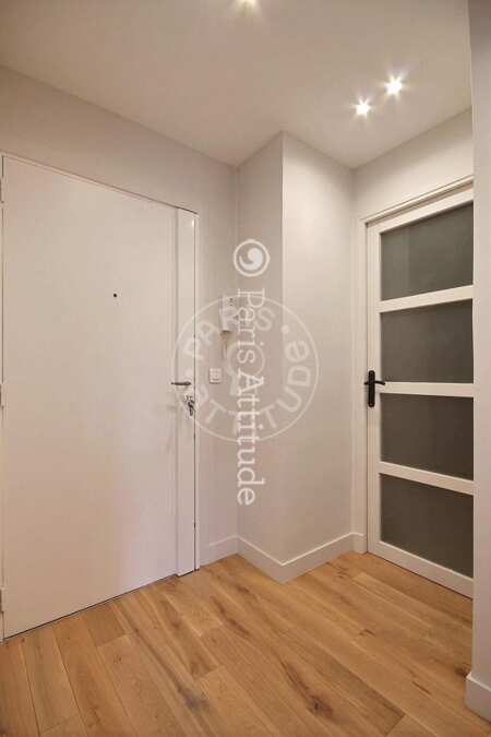 Entrée Appartement meublé - 45m²  - 1 chambre - Porte Dorée - Paris