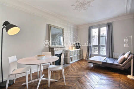 Dining room Furnished apartment - 54m²  - 2 bedrooms - Victor Hugo - Paris