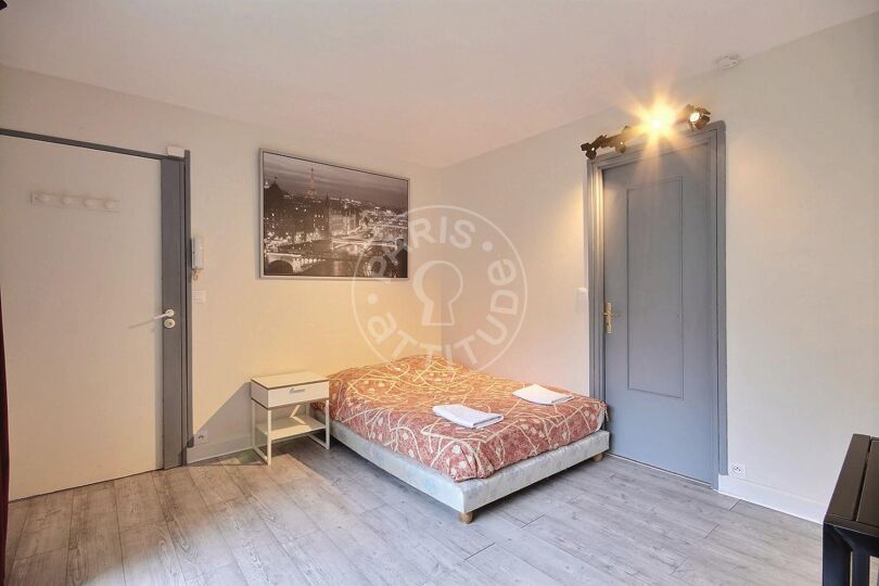 Quitinete mobiliado - Paris 75016 - 13359