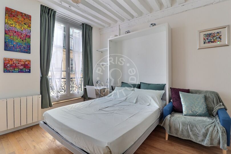 Furnished studio - Paris 75001 - 13360