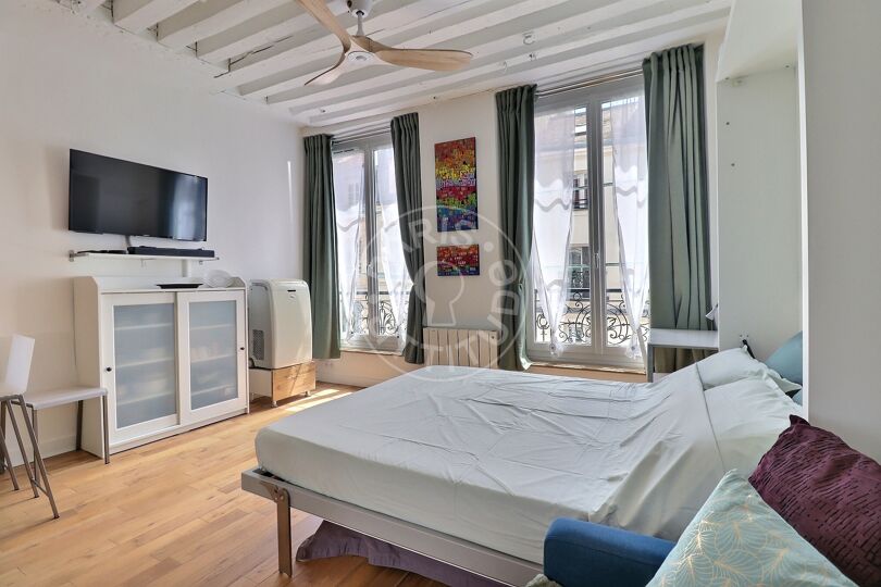 Furnished studio - Paris 75001 - 13360