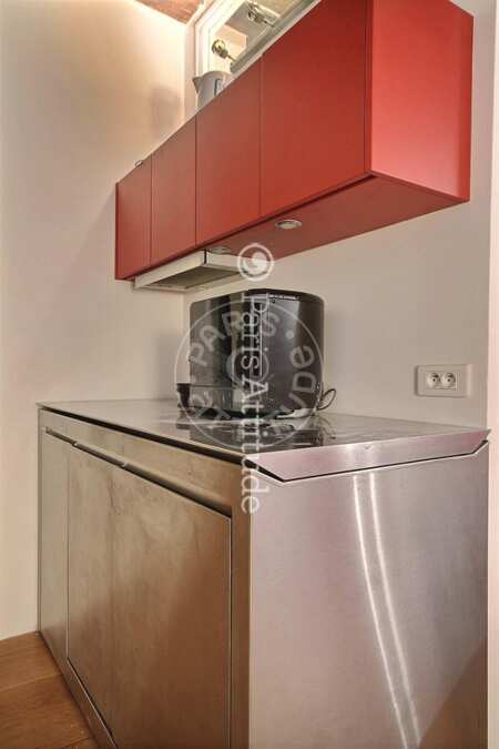 Cuisine Studio meublé - 16m²  - Châtelet - Paris