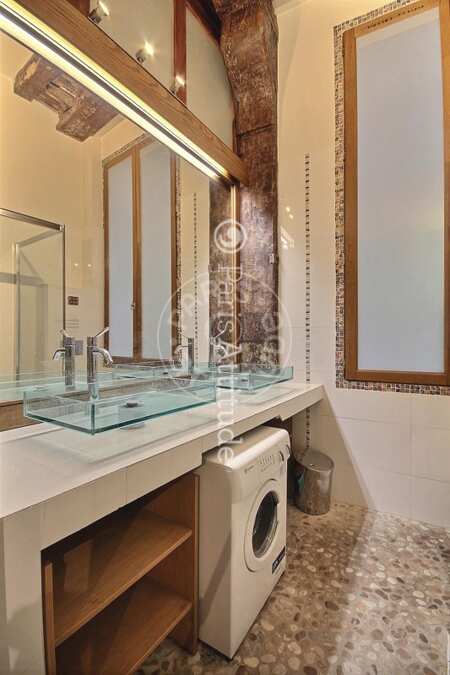 Bathroom Furnished apartment - 34m²  - 1 bedroom - Châtelet - Paris