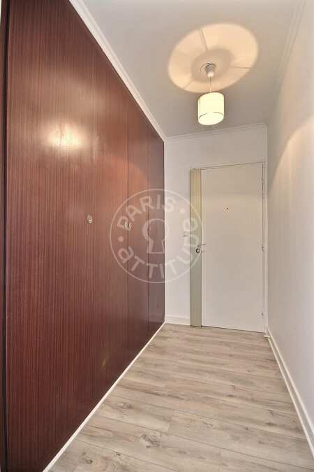 Entrée Appartement meublé - 50m²  - 1 chambre - Canal de l'Ourcq - Paris