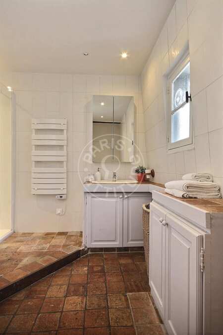 Badezimmer Möblierte wohnung - 45m²  - 1 Zimmer - Triangle d'Or - Paris