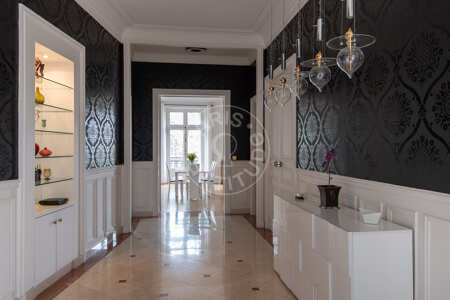 Entrada Apartamento mobilado - 232m²  - 5 quartos ou mais - Victor Hugo - Paris
