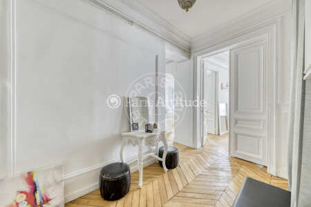 Entrance Furnished apartment - 105m²  - 3 bedrooms - Champs-Elysées - Paris