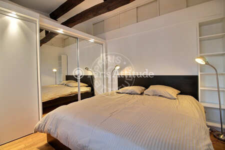 Bedroom Furnished apartment - 70m²  - 2 bedrooms - Madeleine - Paris