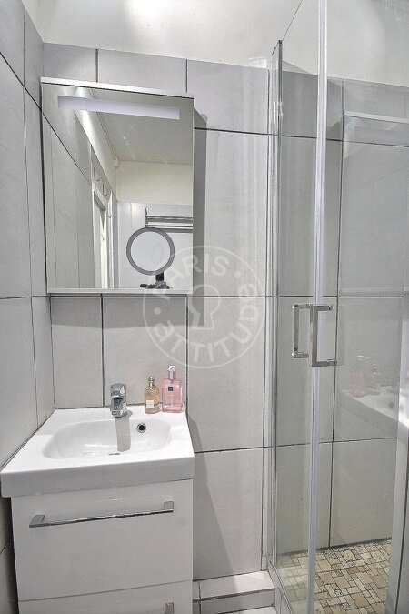 Bagno Appartamento arredato - 38m²  - 1 locale - Bercy - Parigi