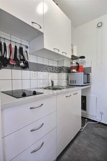 Cuisine Studio meublé - 29m²  - Belleville - Paris