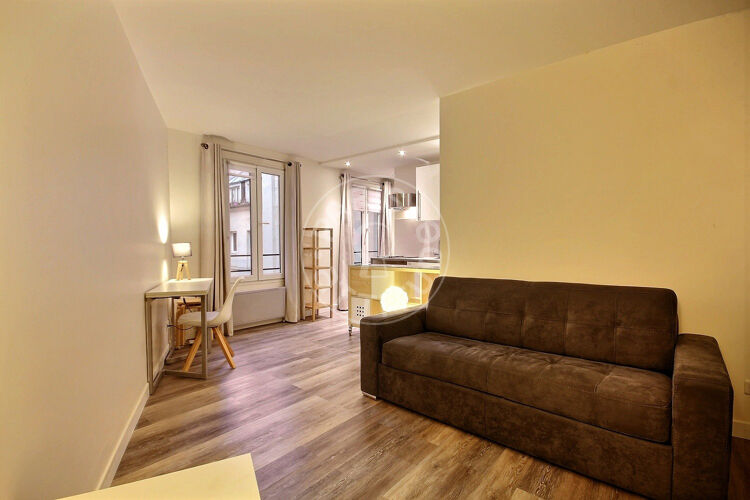 Salon - Studio meublé - Paris 75003 - 13435