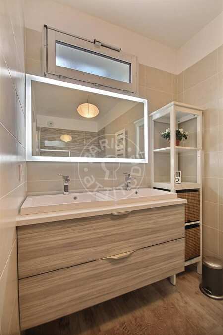 Baño Piso amueblado - 60m²  - 1 dormitorio - Vincennes