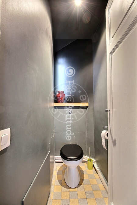 Toilettes Appartement meublé - 44m²  - 1 chambre - Montorgueil - Paris