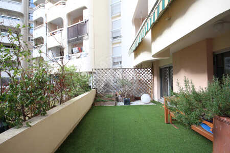 Terrasse Appartement meublé - 90m²  - 3 chambres - Crimée - Paris
