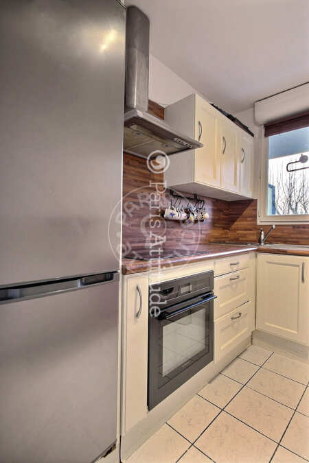 Kitchen Furnished apartment - 58m²  - 2 bedrooms - Asnières-sur-Seine