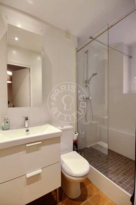 Salle de bain Appartement meublé - 27m²  - 1 chambre - Parc André Citroën - Paris