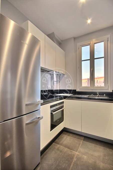 Kitchen Furnished studio - 26m²  - Wagram - Paris