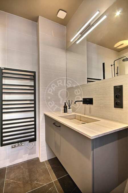 Badezimmer Möblierte wohnung - 53m²  - 1 Zimmer - Triangle d'Or - Paris