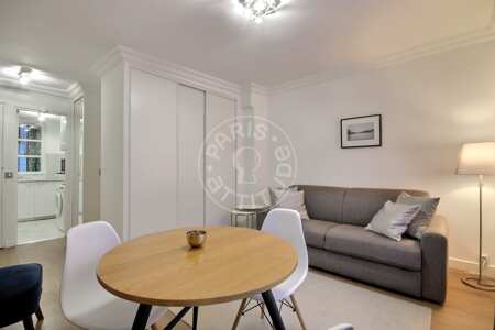Wohnzimmer Möblierte studio - 24m²  - Place des Vosges - Paris