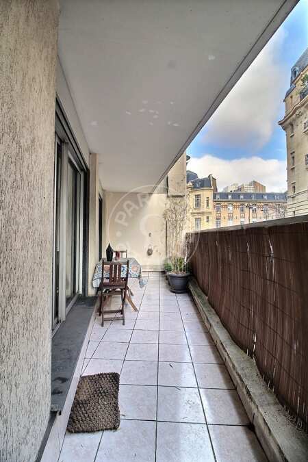 Balcony Furnished apartment - 50m²  - 1 bedroom - Ménilmontant - Paris