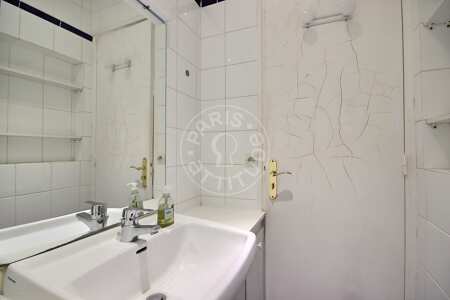 Salle de bain Appartement meublé - 35m²  - 1 chambre - Neuilly-sur-Seine
