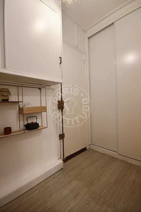 Entrée Appartement meublé - 28m²  - 1 chambre - Porte Dorée - Paris