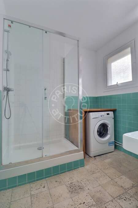 Salle de bain Appartement meublé - 70m²  - 2 chambres - Montparnasse - Paris