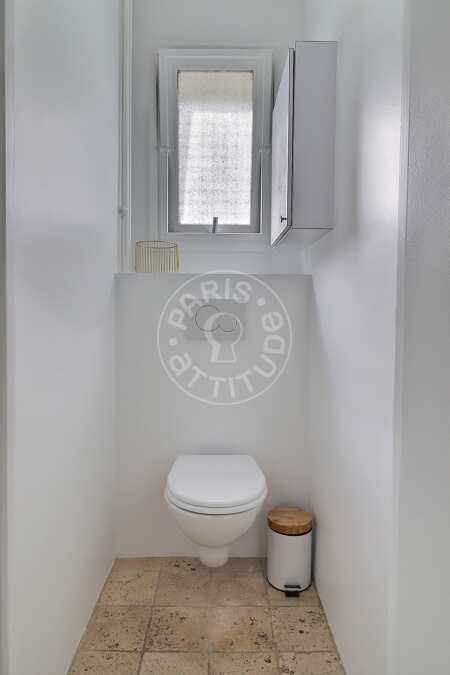 Toilettes Appartement meublé - 70m²  - 2 chambres - Montparnasse - Paris