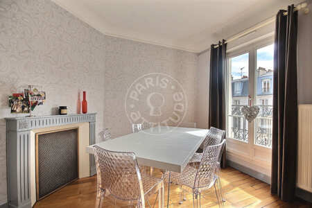 Salle à manger Appartement meublé - 51m²  - 1 chambre - Jules Joffrin - Mairie du 18ème - Paris